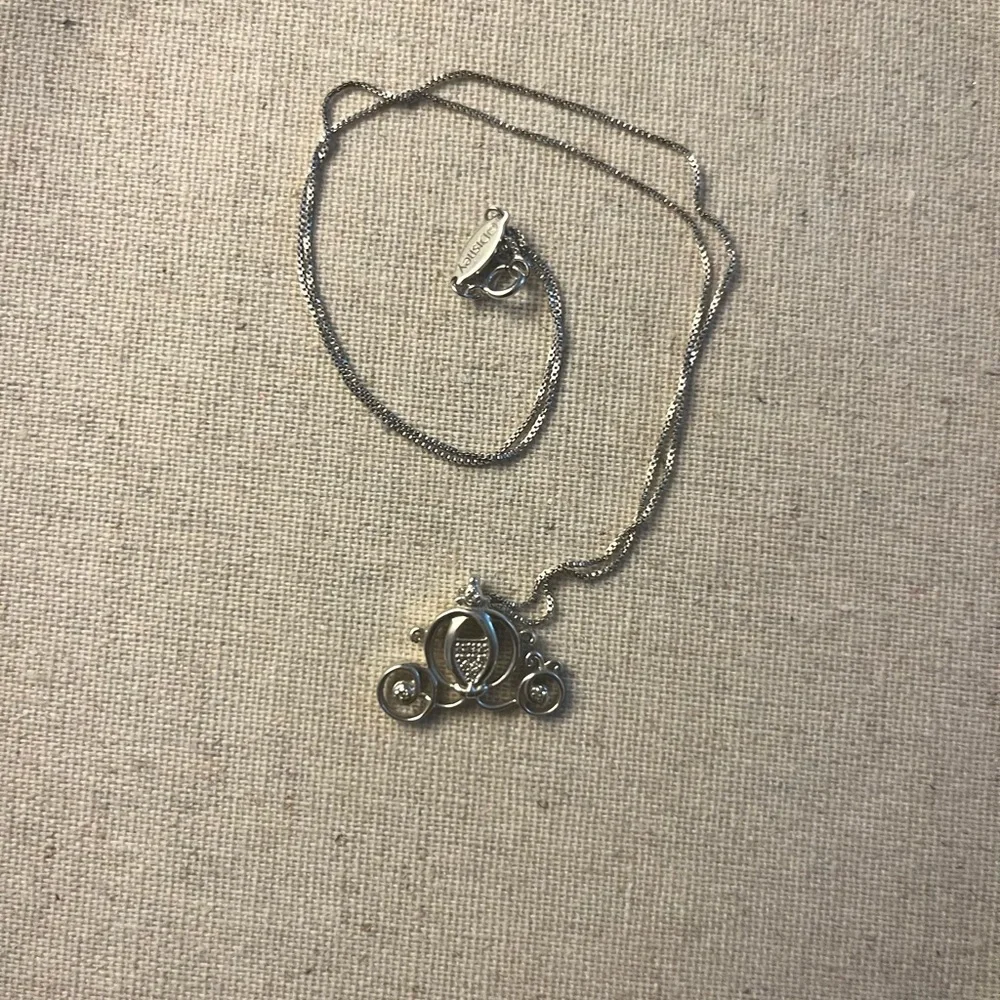 ✨ Cinderella Coach Diamond Necklace - Picture 9 of 9